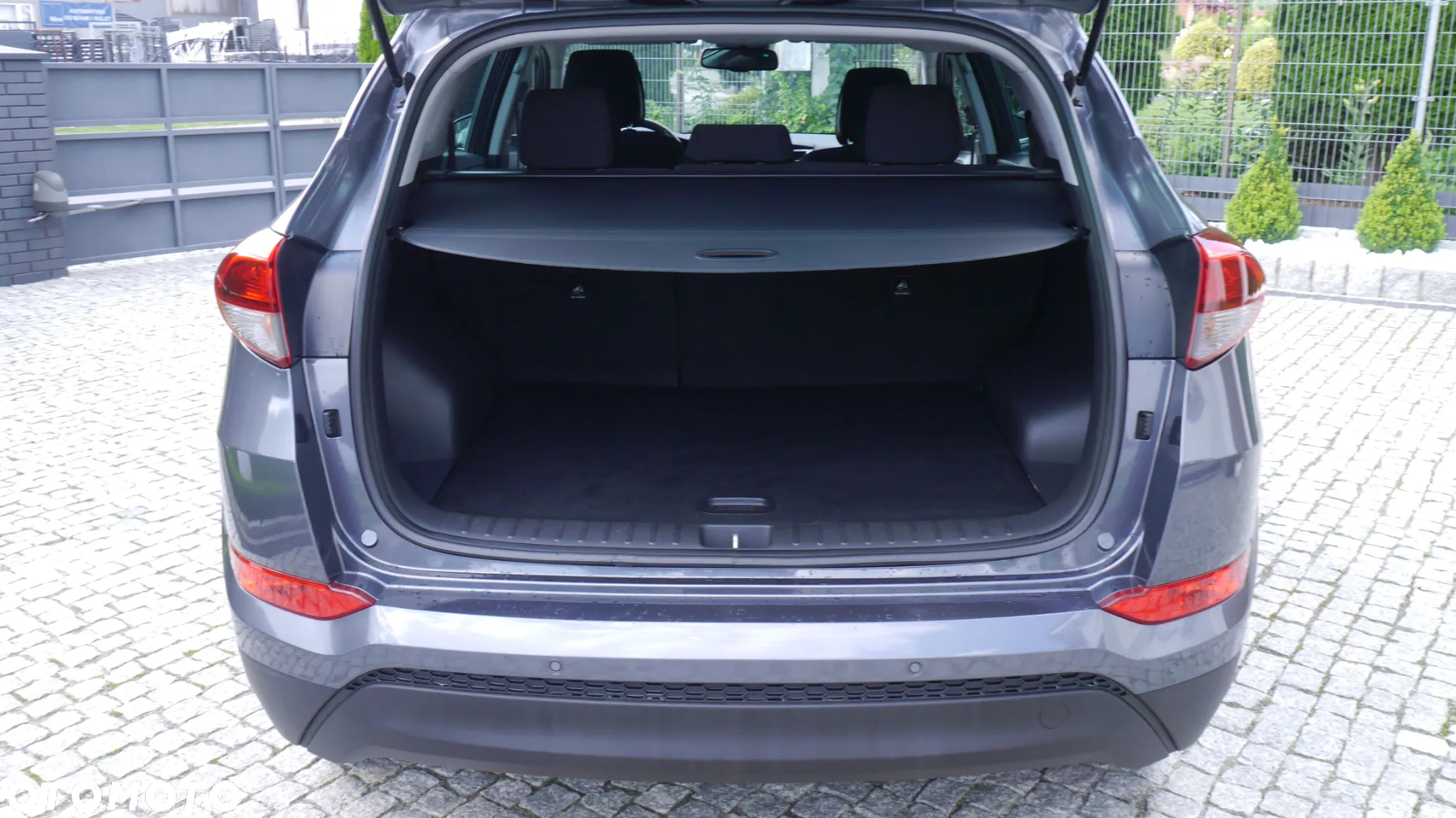Hyundai Tucson blue 1.7 CRDi 2WD Style - 39