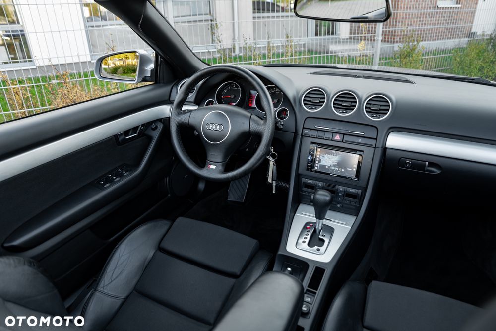 Audi A4 Cabrio - 37