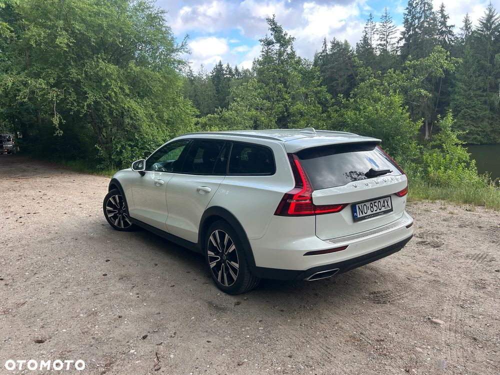Volvo V60 D4 AWD Momentum Pro - 6