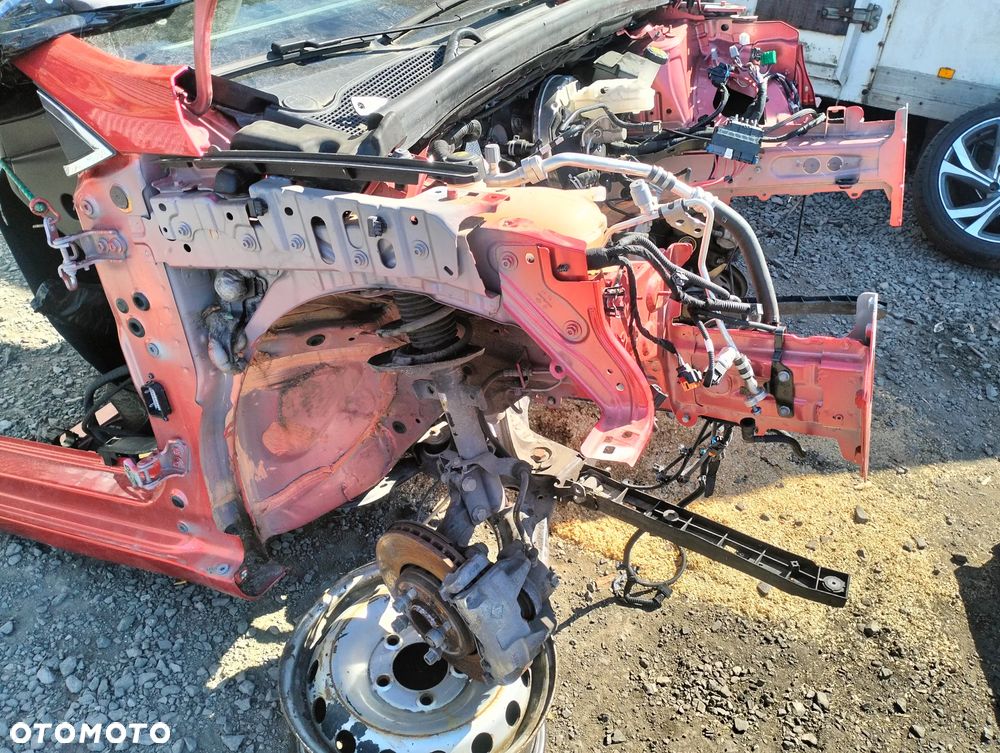 Renault Clio 5 IV podłużnica ćwiartka przód prawa - 1