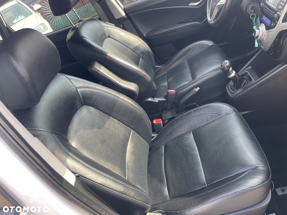 Hyundai ix20 - 8
