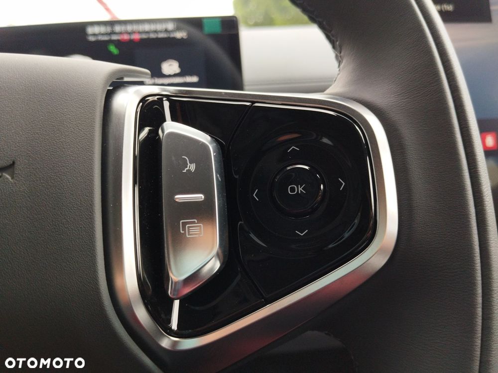 Geely Starray EM-i 1.5 PHEV Max - 23