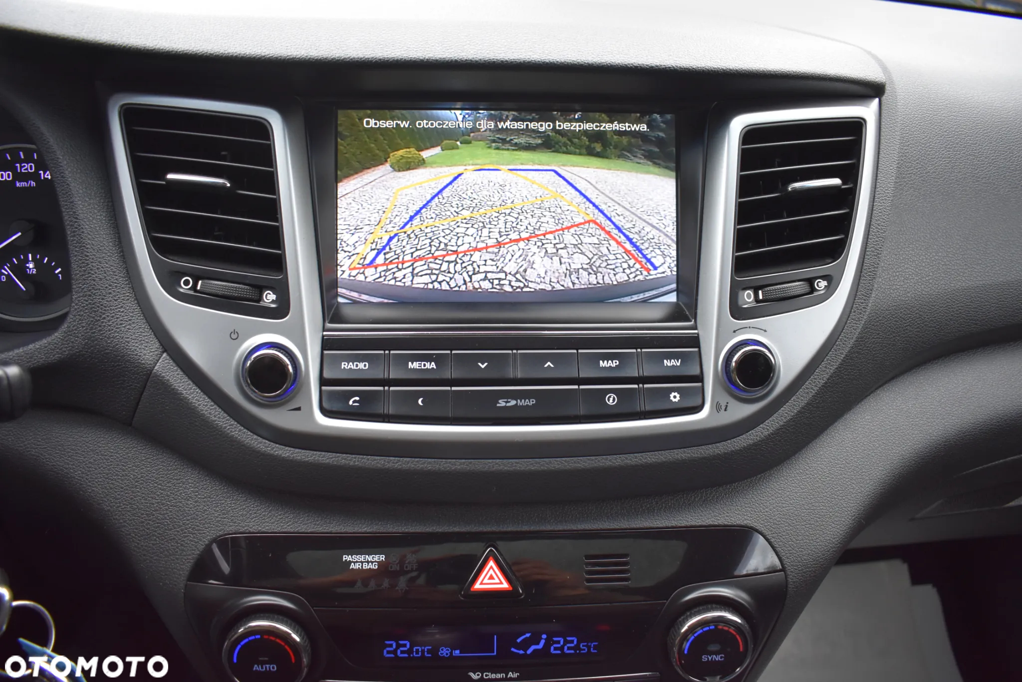 Hyundai Tucson blue 1.7 CRDi 2WD Intro Edition - 37