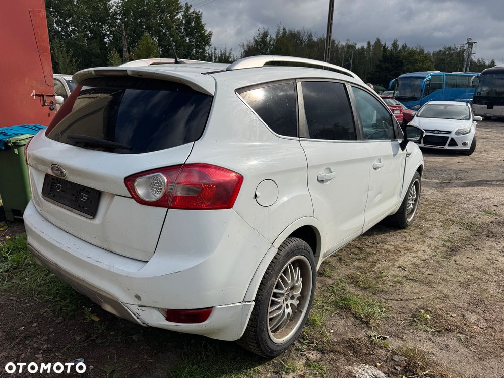 Ford Kuga 2.0 TDCi 4x4 Titanium - 3