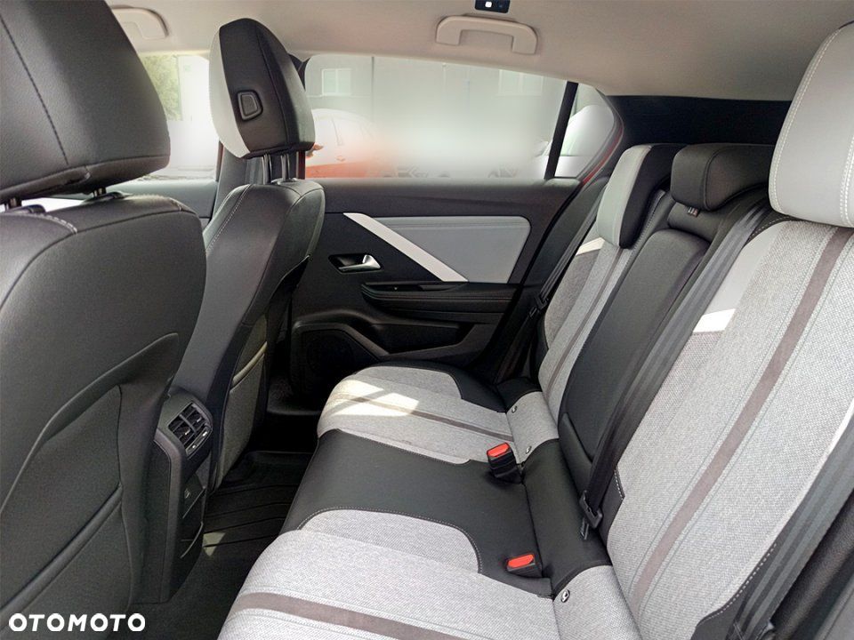Opel Astra - 20