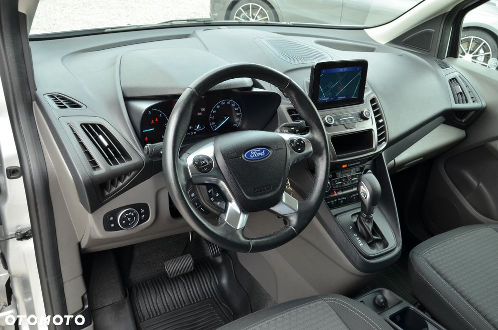 Ford Transit CONNECT - 12