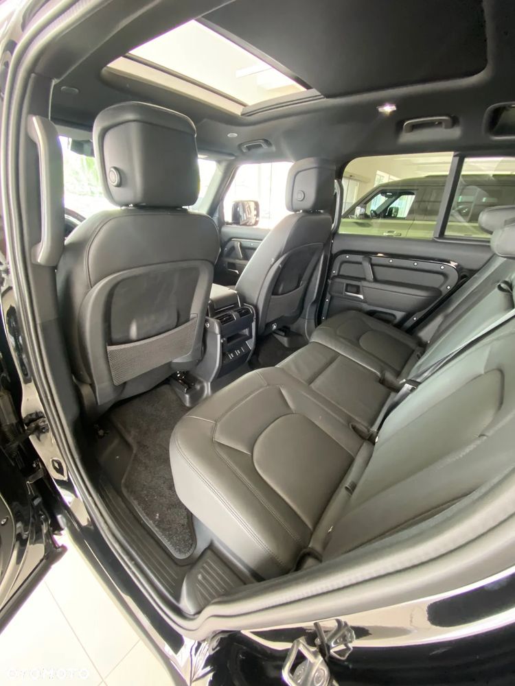 Land Rover Defender 3.0 D350 mHEV X-Dynamic SE - 7