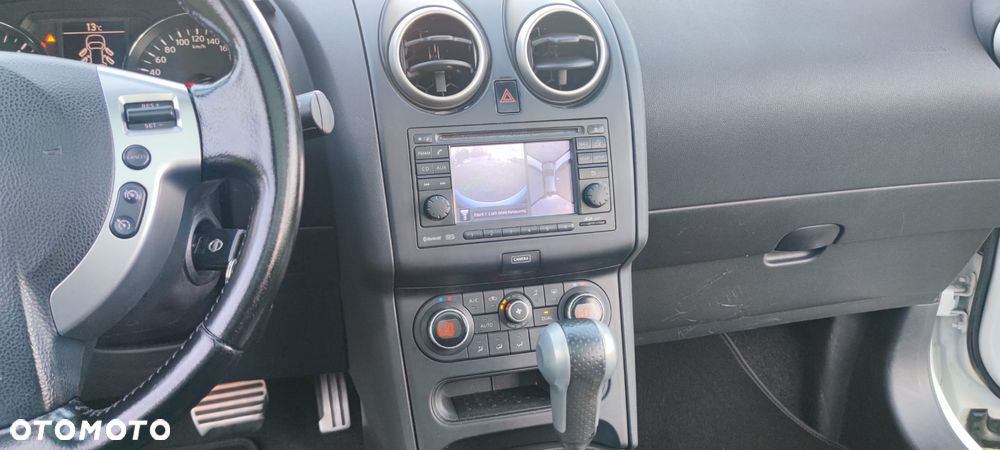 Nissan Qashqai - 10