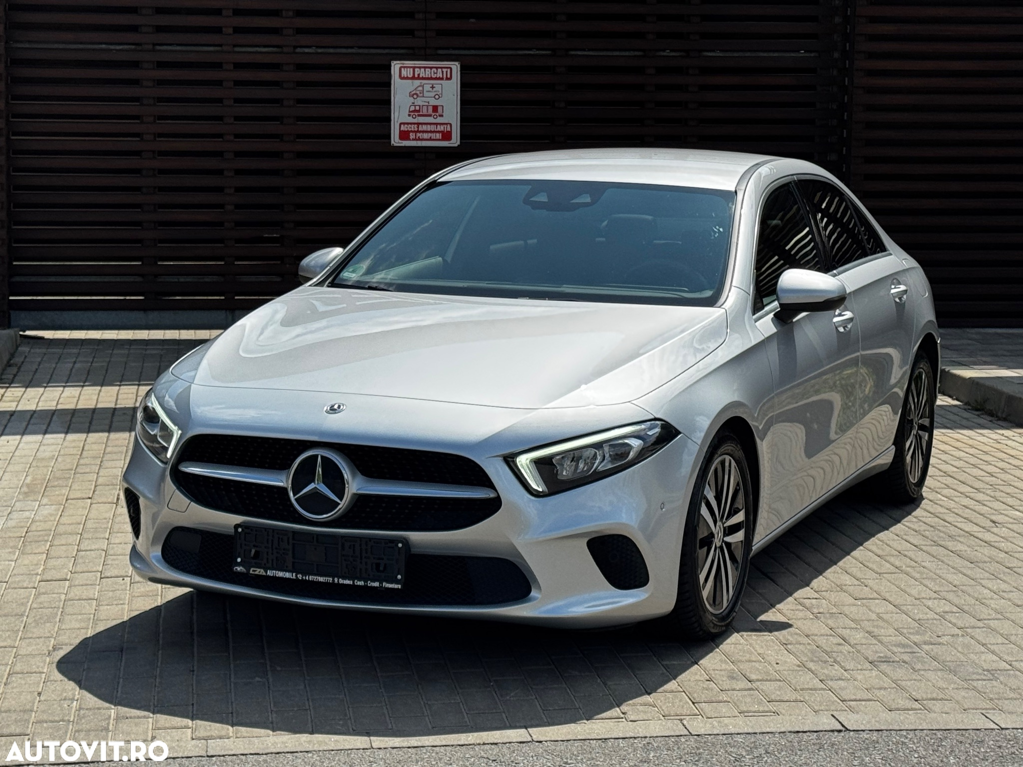 Mercedes-Benz A 180 d 7G-DCT Edition 2020 - 3