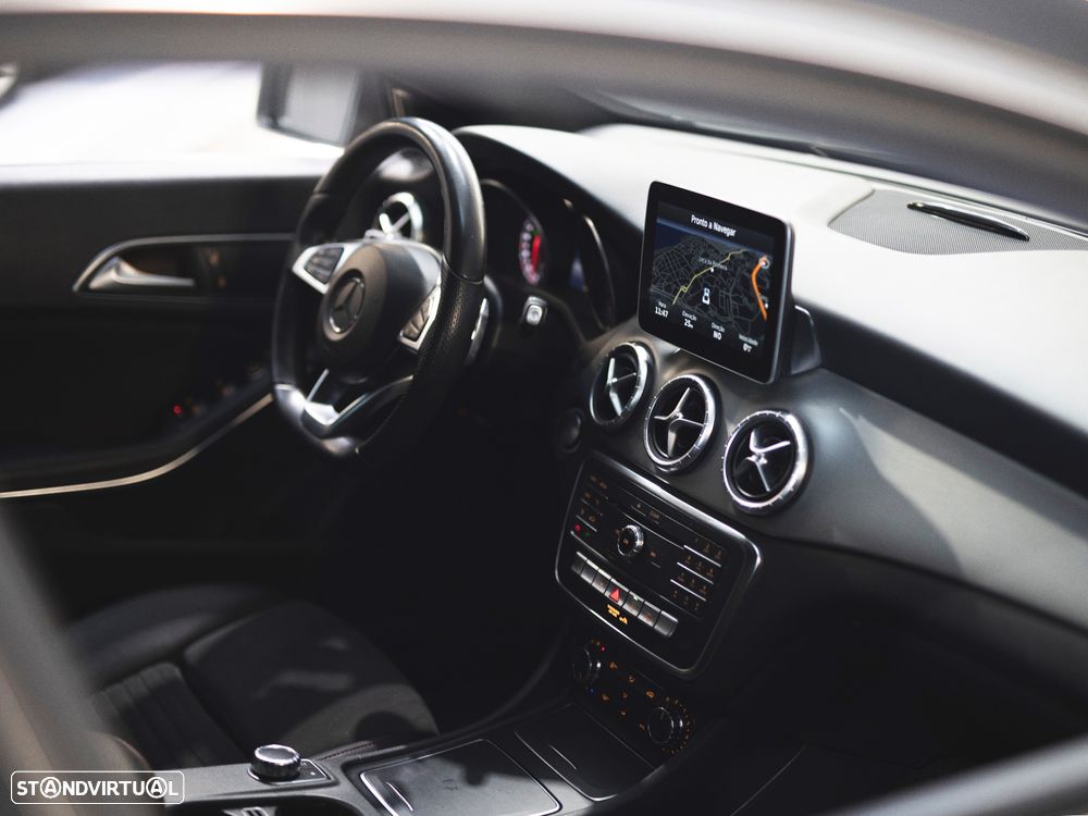 Mercedes-Benz CLA 180 d Shooting Brake AMG Line Aut. - 15