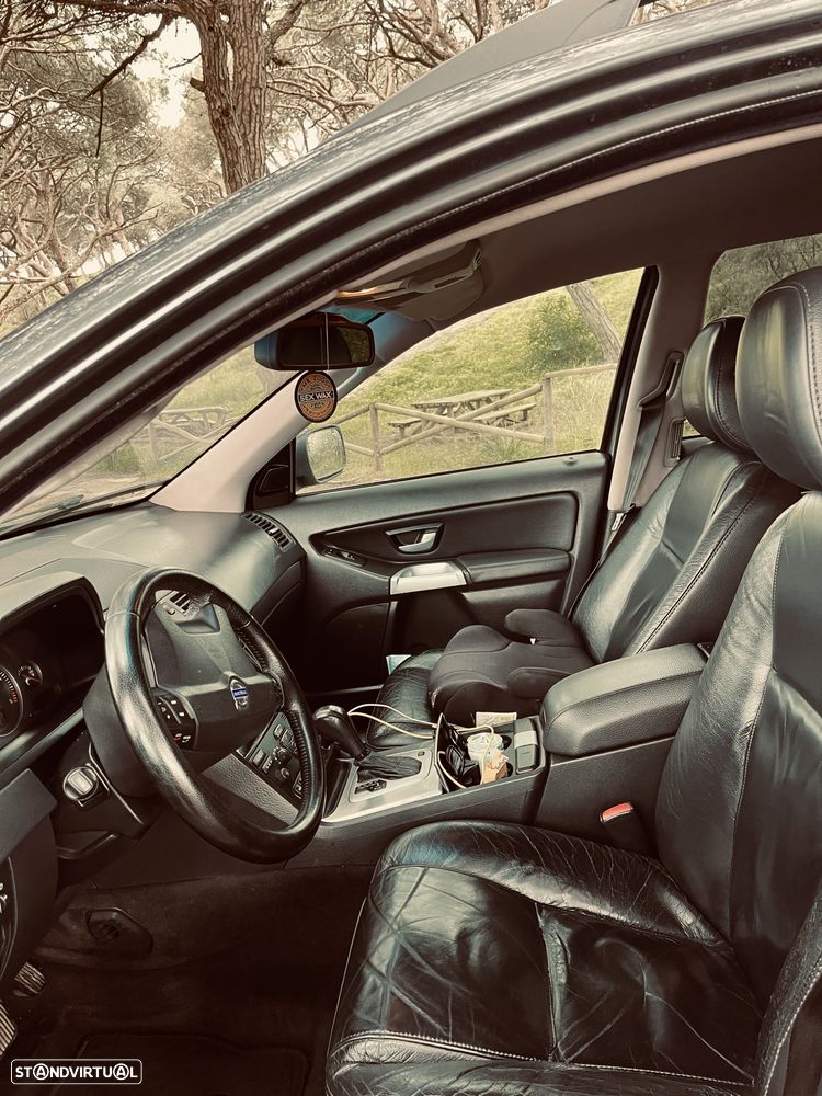 Volvo XC 90 2.4 D5 7L Executive - 6