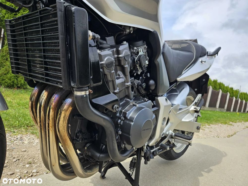 Honda CBF - 9