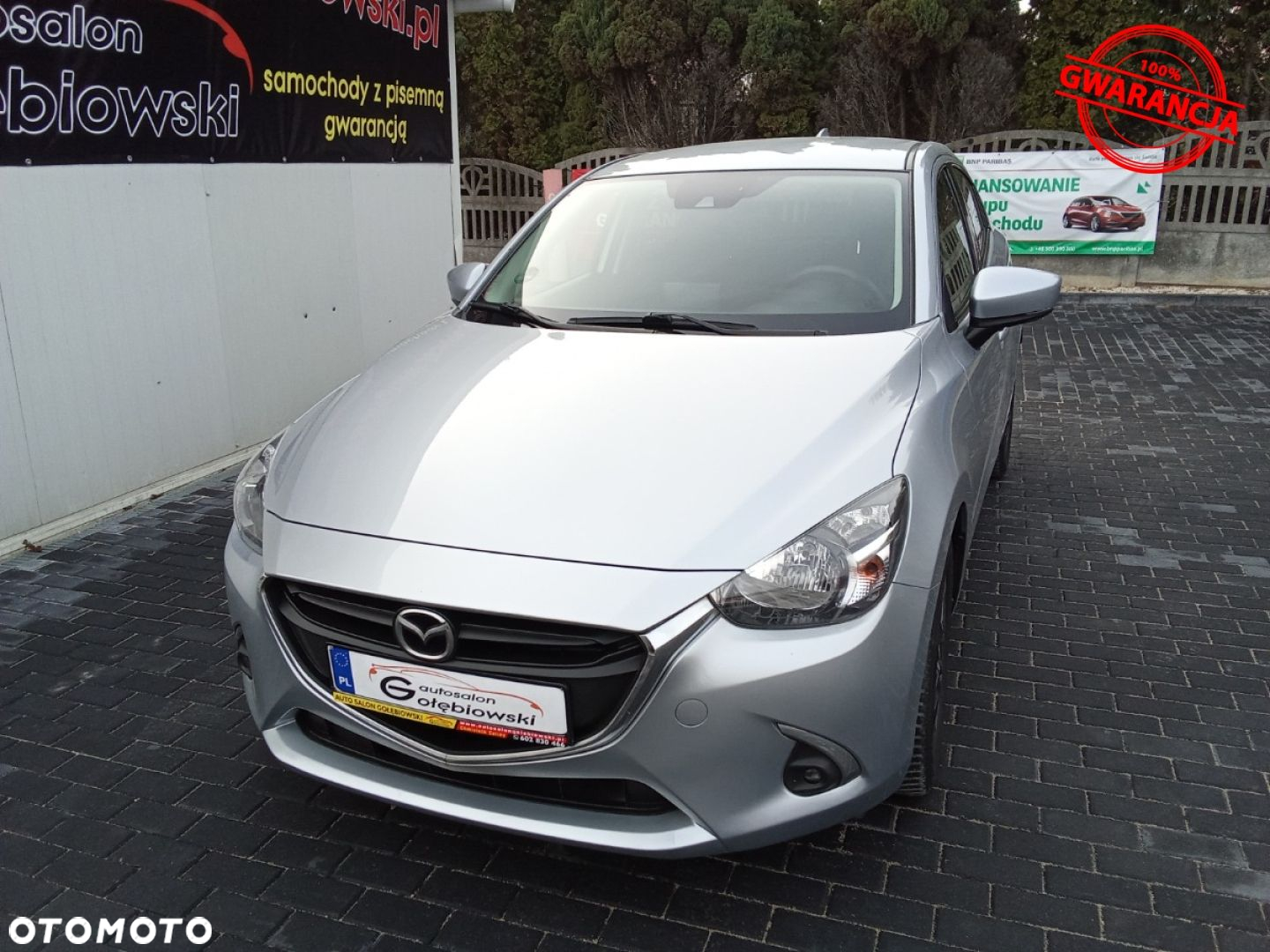 Mazda 2 - 4