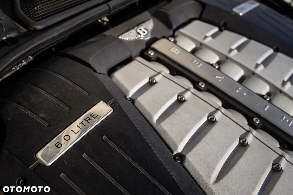 Bentley Continental GT - 15