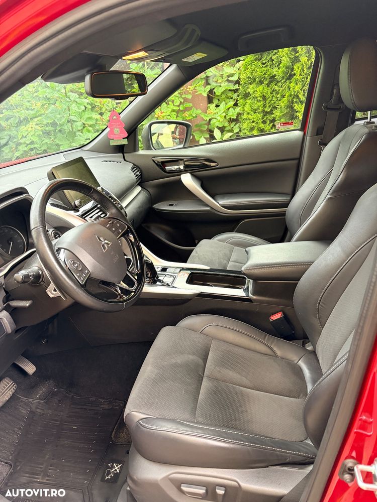 Mitsubishi Eclipse-Cross - 10