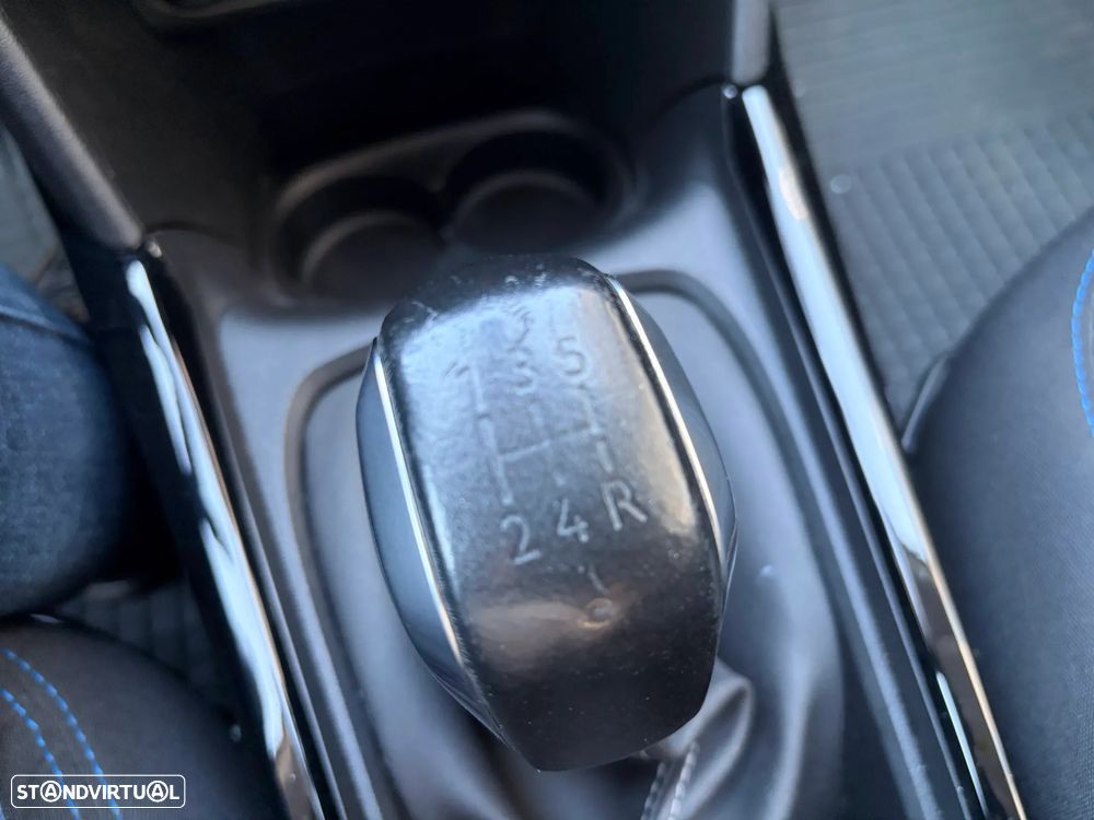 Peugeot 2008 - 30