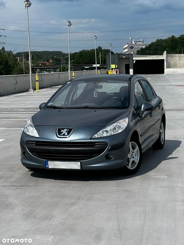 Peugeot 207 1.4 16V Trendy - 3