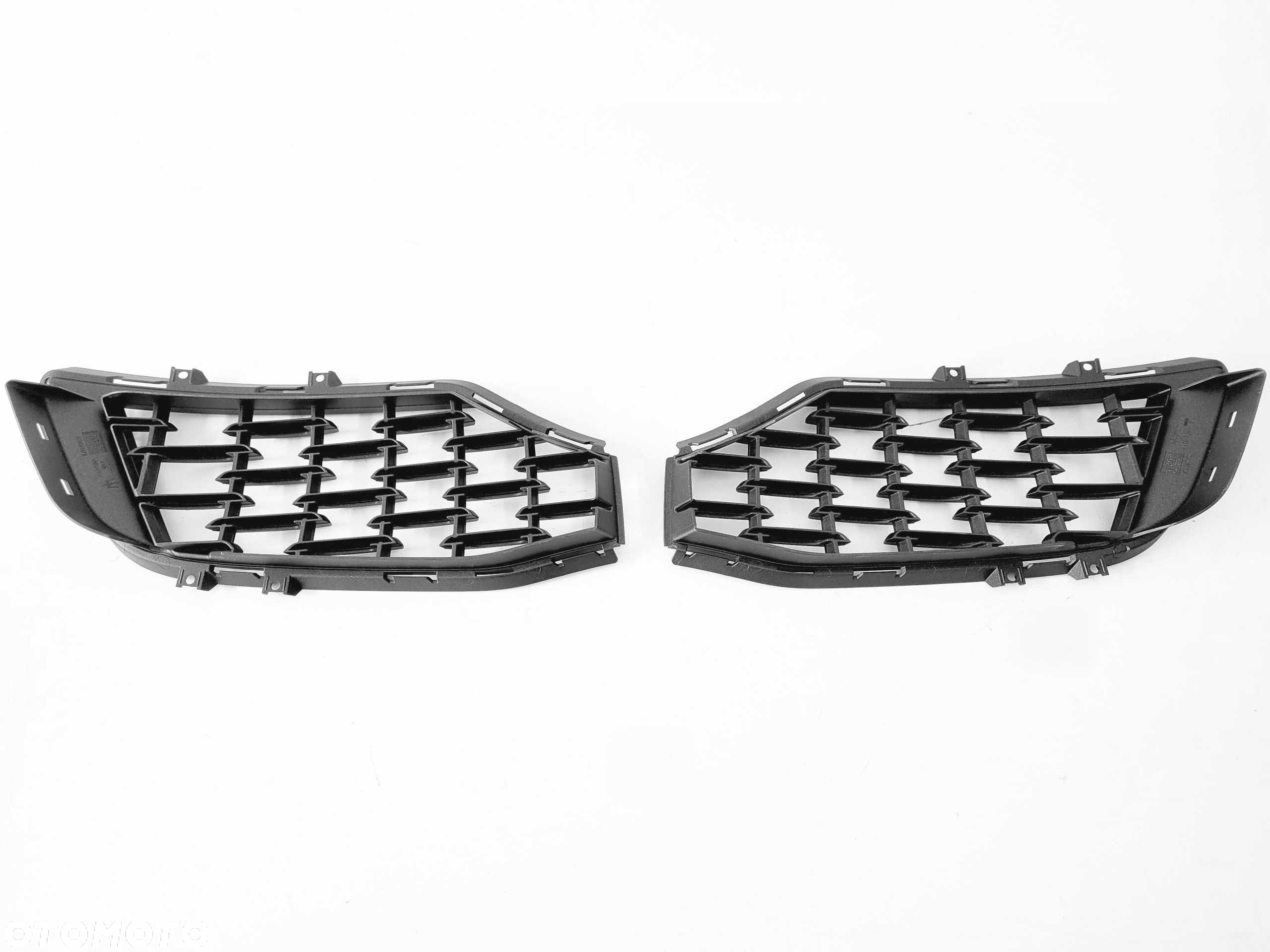 Maserati GHIBLI Granlusso 2018 siatka kratka grill atrapa zderzaka L P - 3