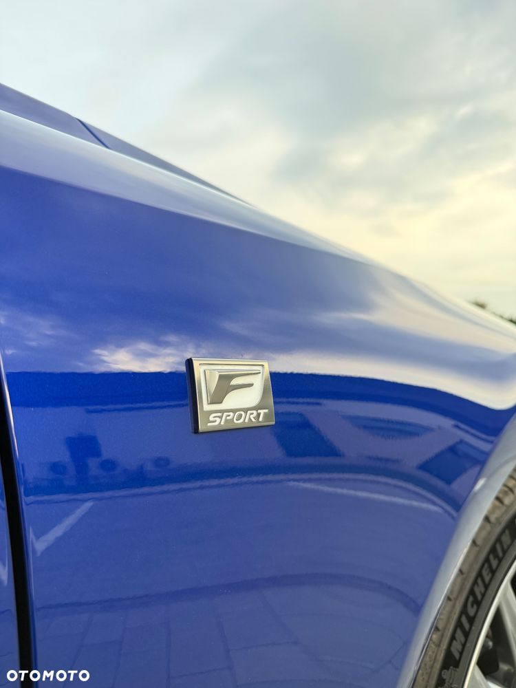 Lexus IS 200t / 300 F Sport - 15