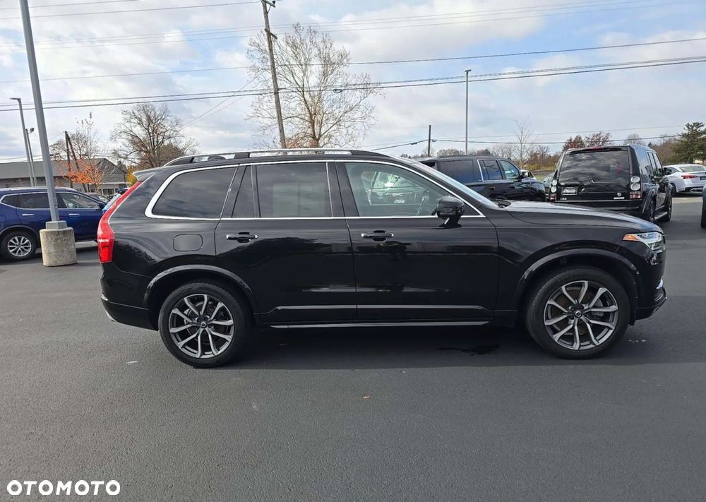 Volvo XC 90 - 5