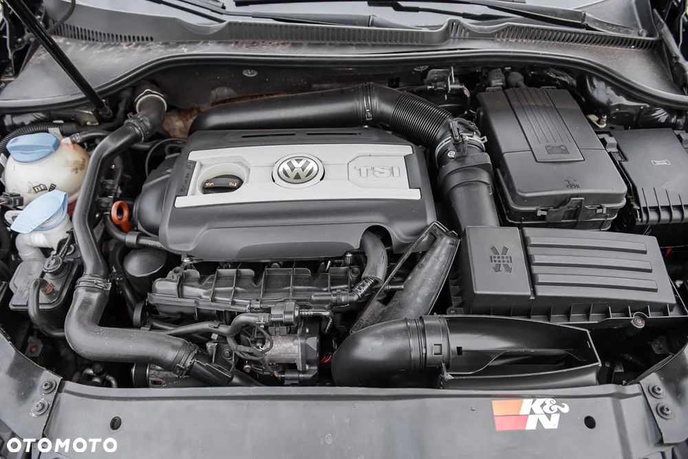 Volkswagen Golf 2.0 GTI - 29