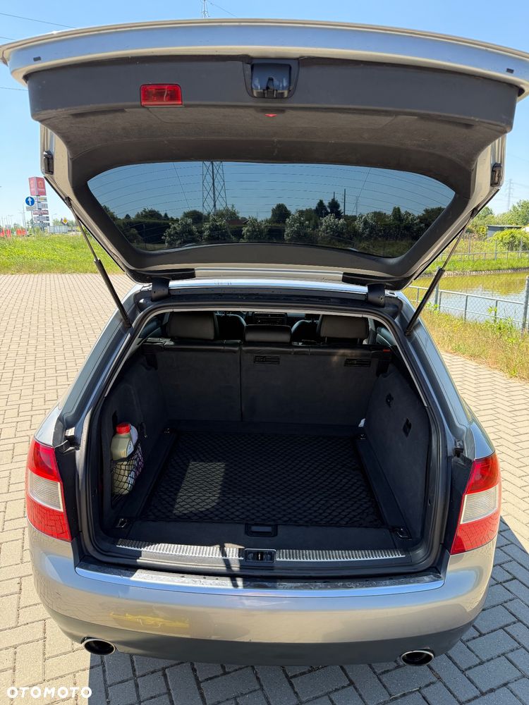 Audi A4 Avant 1.8T - 14