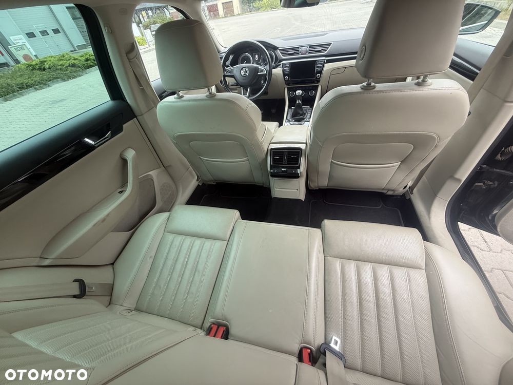 Skoda Superb 2.0 TDI L&K - 7
