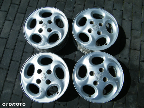 Felgi aluminiowe alufelgi komplet 4x108 ET34/5,5J x 14 otwór 64