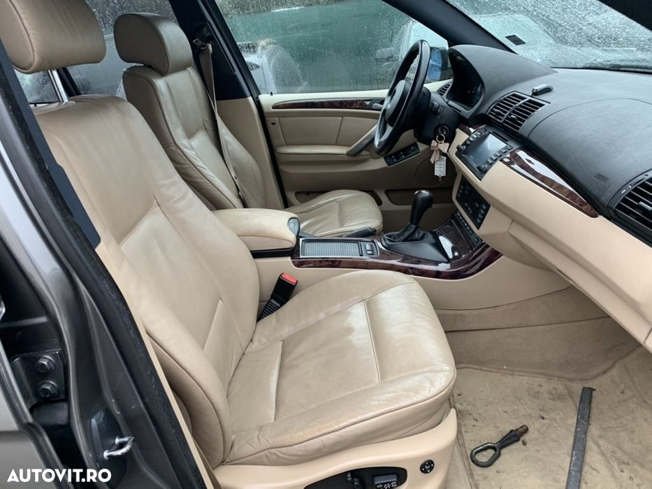 Dezmembrez bmw x5 e53 facelift din 2005 - 8
