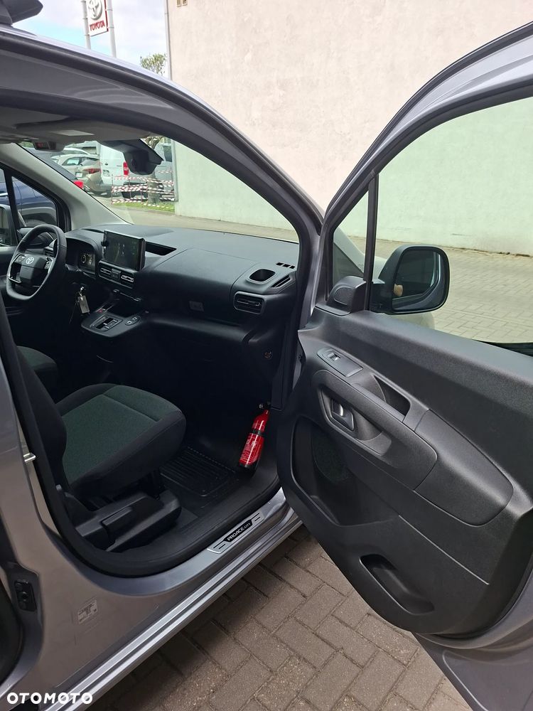 Toyota Proace City - 27