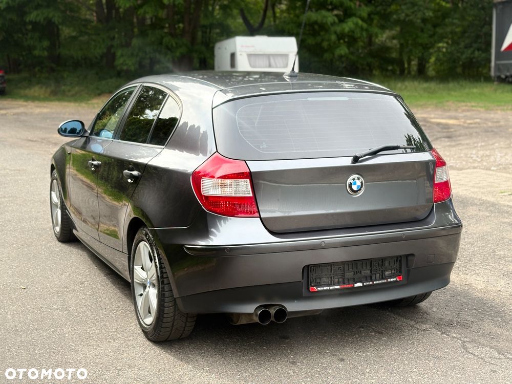 BMW Seria 1 116i - 4
