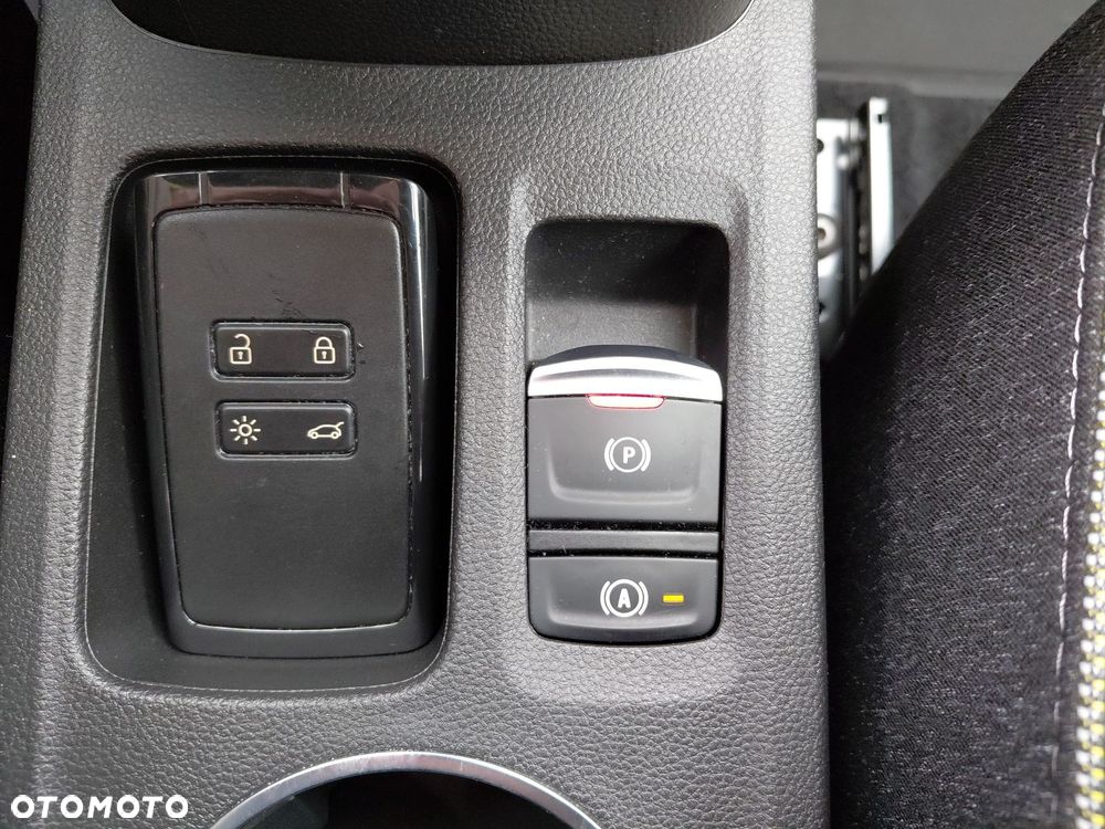 Renault Captur - 28