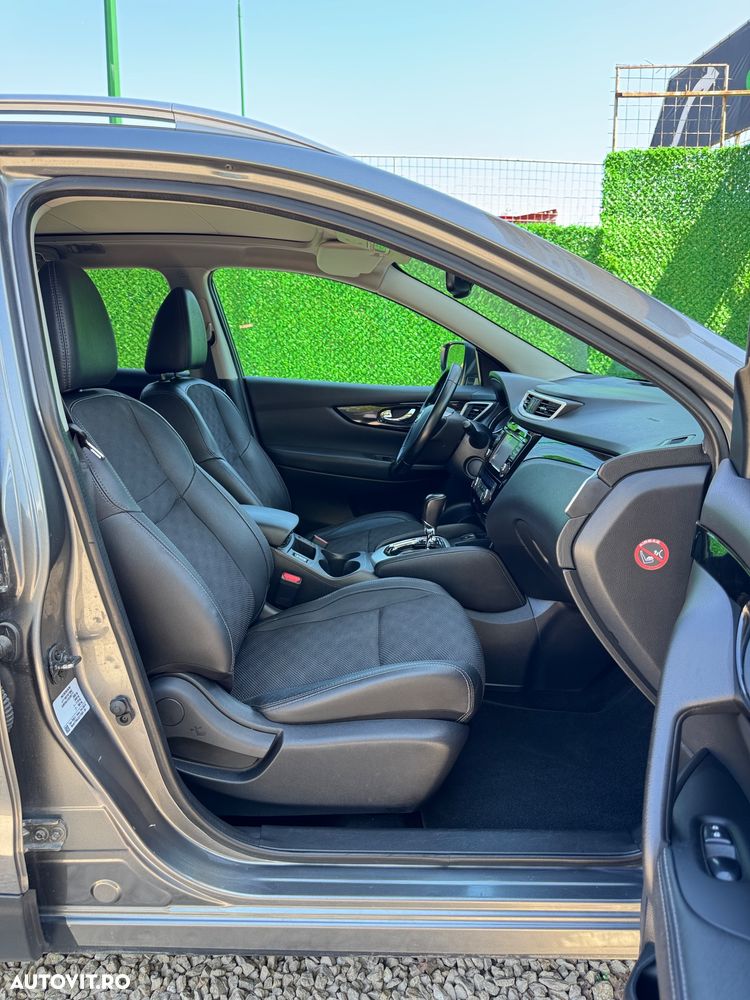 Nissan Qashqai 1.6 DCI Xtronic TEKNA - 14