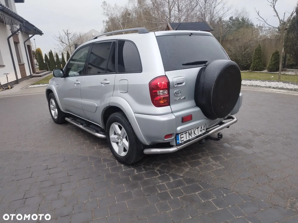 Toyota RAV4 2.0 VVT-i Sol - 8