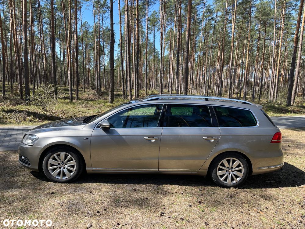 Volkswagen Passat 2.0 TDI Comfortline R-Style DSG - 4