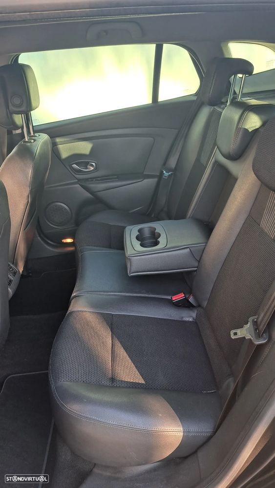 Renault Mégane Sport Tourer 1.5 dCi Dynamique S - 17