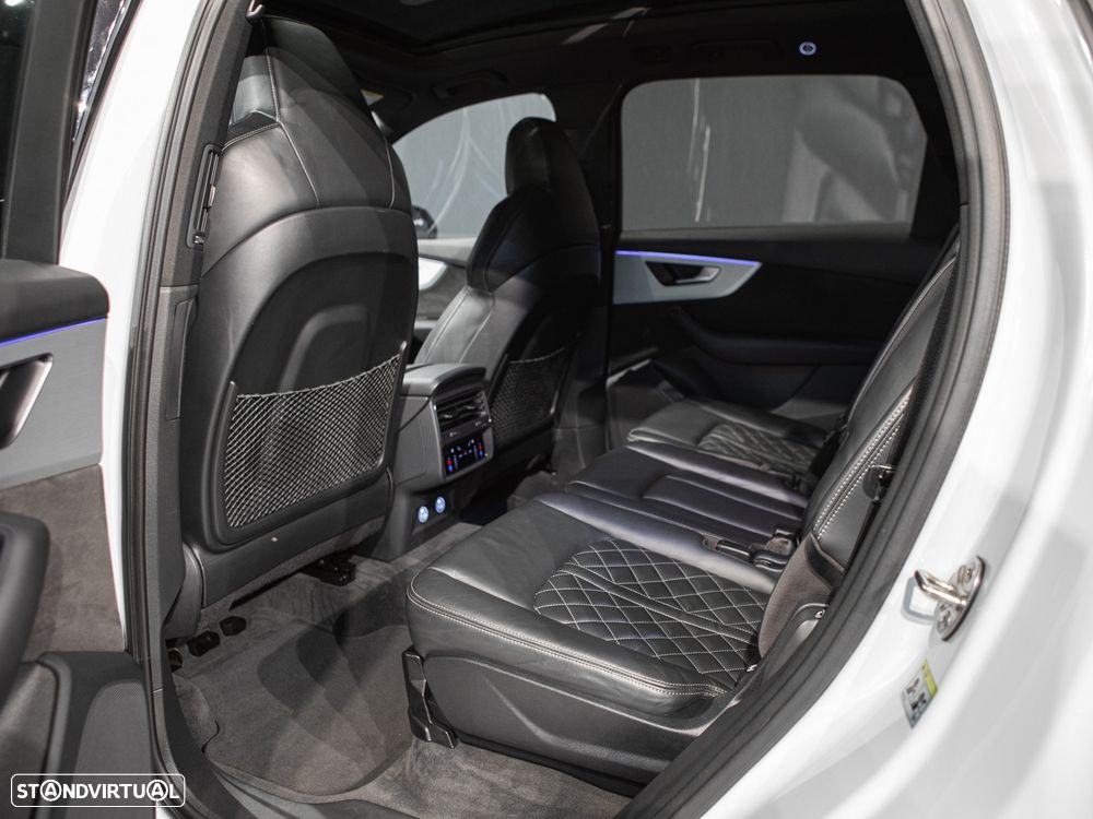 Audi SQ7 4.0 TDI quattro tiptronic - 17