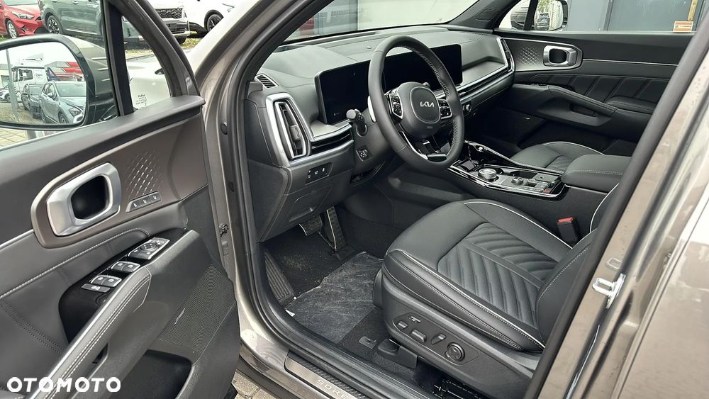 Kia Sorento - 10