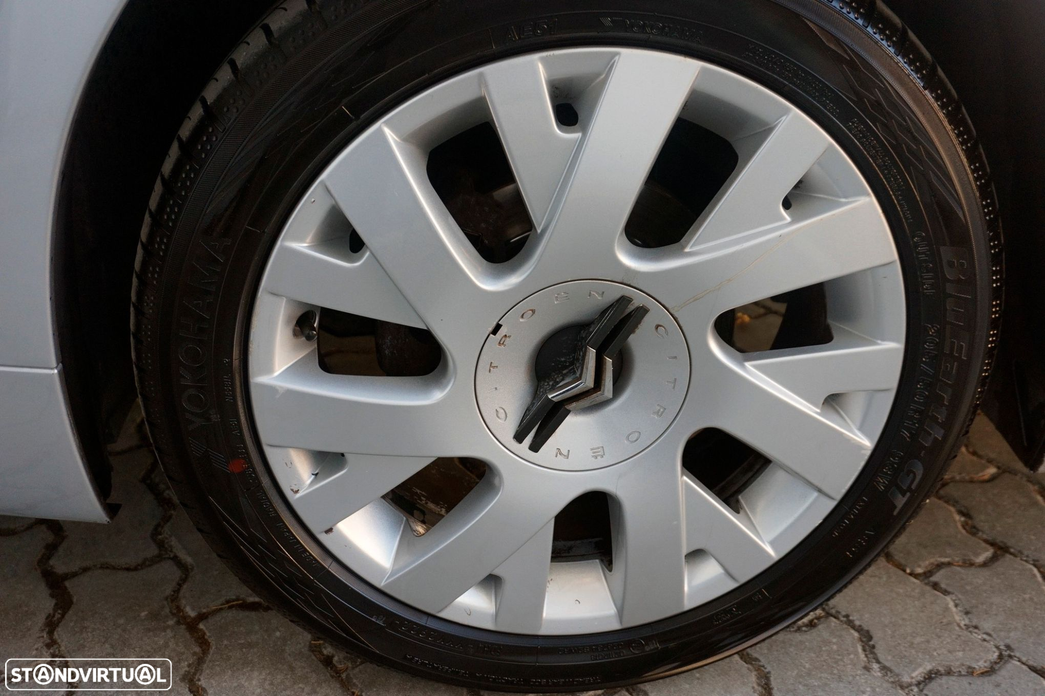 Citroën C4 1.4 16V SX - 16
