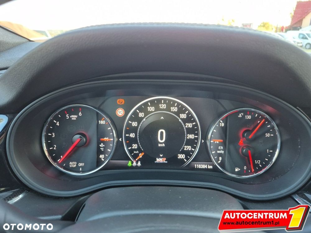 Opel Insignia - 32