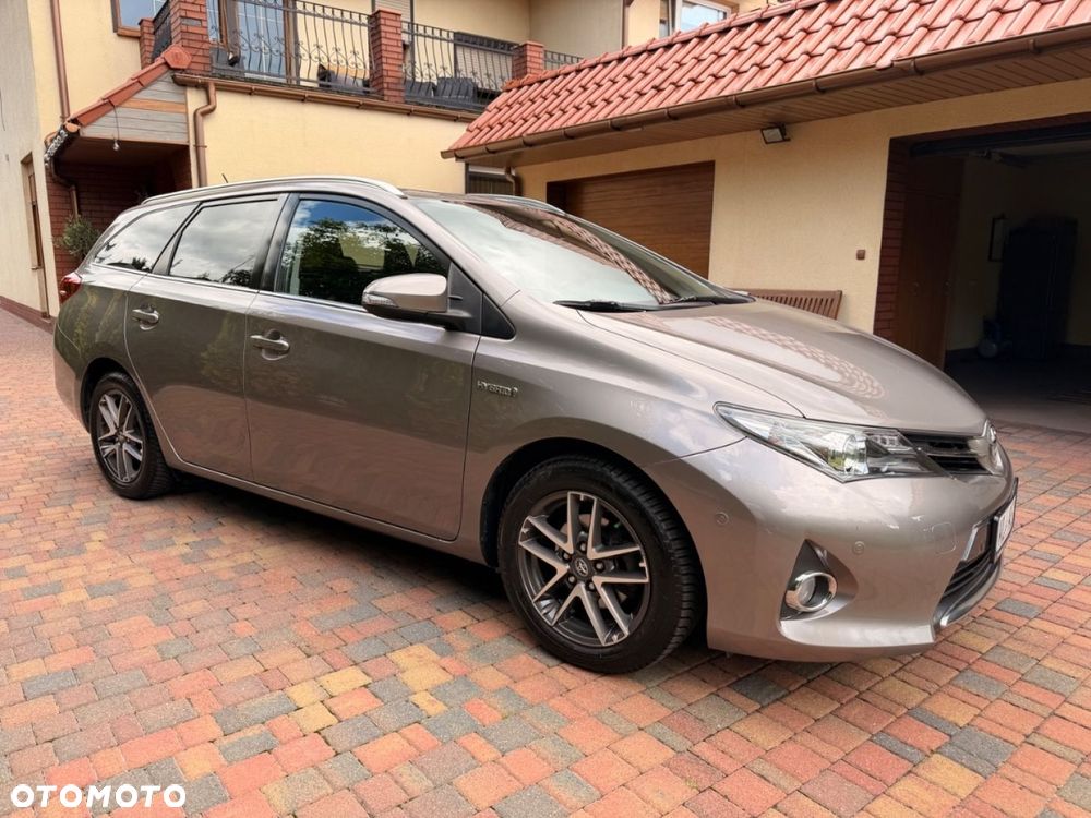 Toyota Auris Hybrid 135 Premium - 9