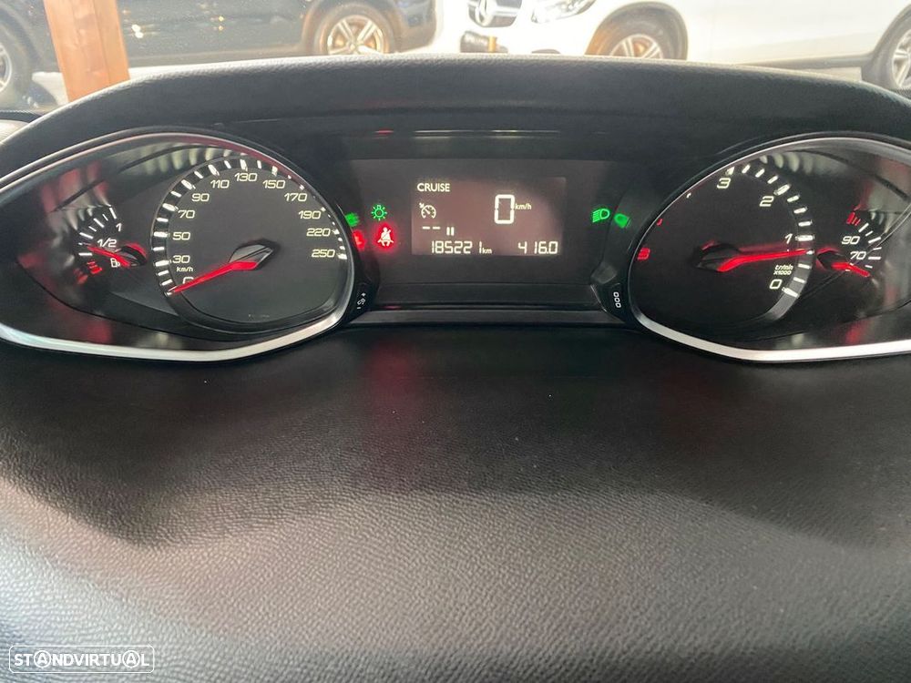 Peugeot 308 SW 1.5 BlueHDi Style - 14