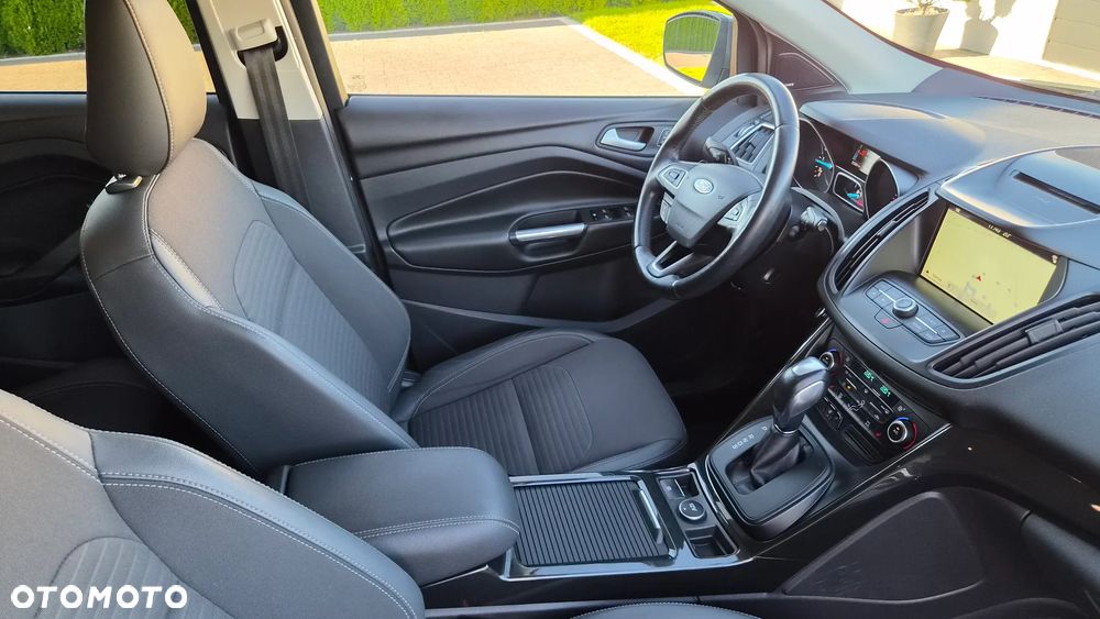 Ford Kuga 2.0 TDCi 4x4 Titanium - 17