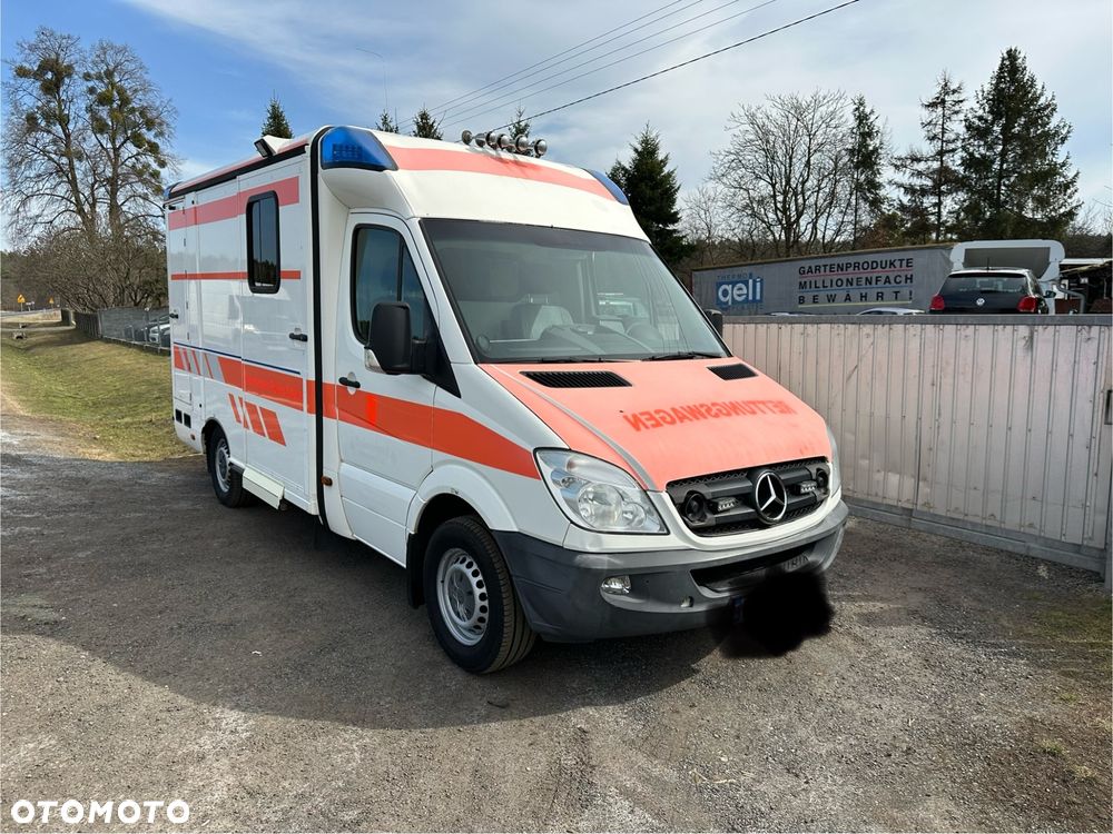 Mercedes-Benz Sprinter 319 - 1