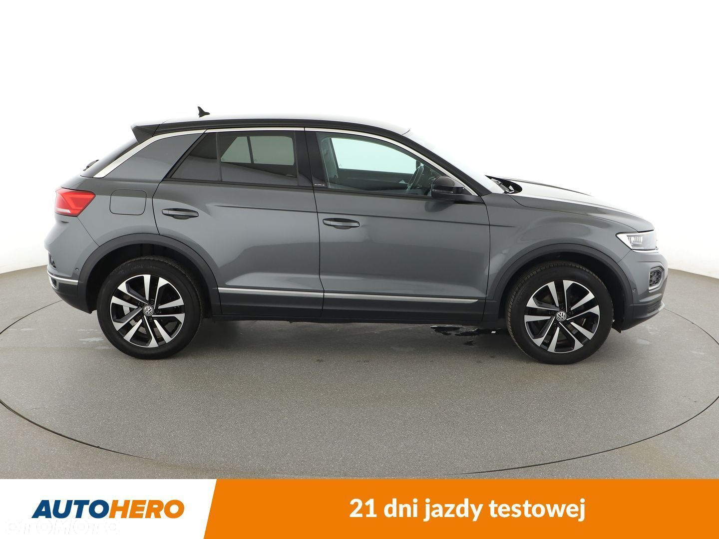 Volkswagen T-Roc - 7