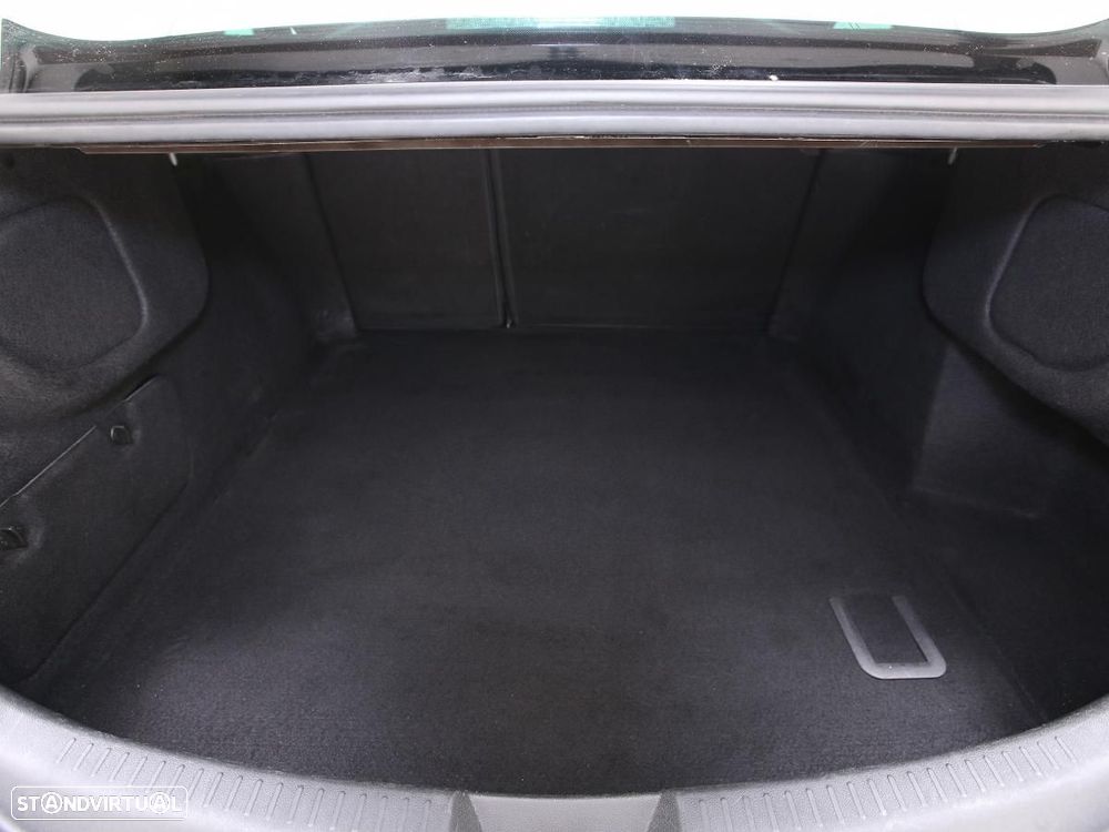 Renault Mégane Grand Coupe - 13