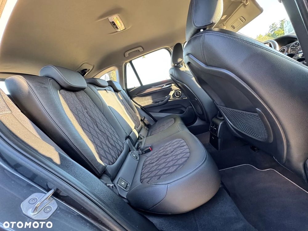 BMW X1 - 29