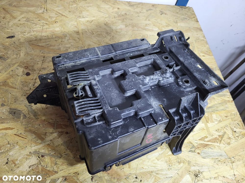 Obudowa akumulatora Citroen C3 II - 2