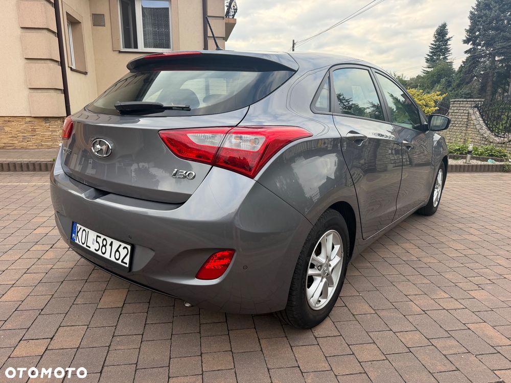 Hyundai i30 i30cw 1.6 Automatik Trend - 6