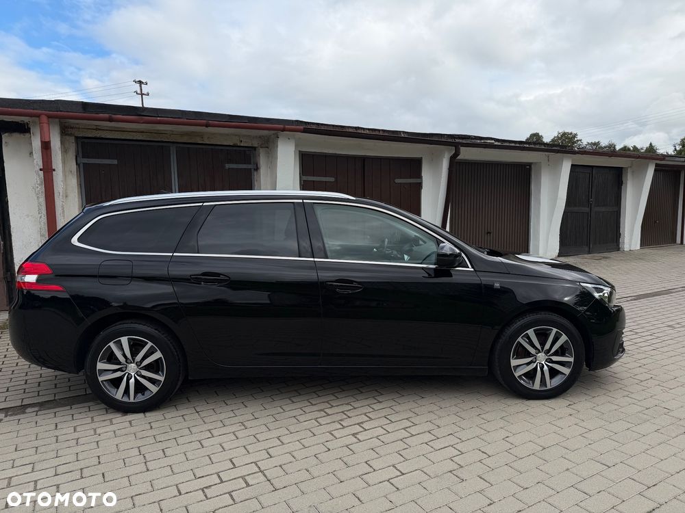 Peugeot 308 - 12